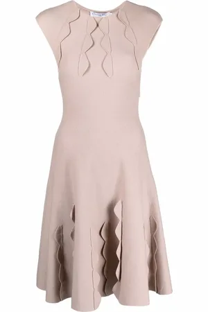 Dior Vestido acampanado con detalle festoneado 2000