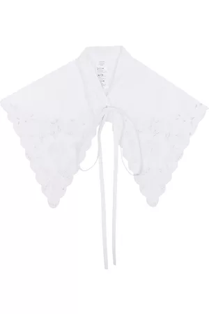 Patou Cuello de popelina bordado