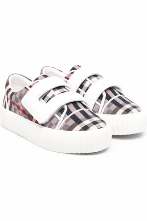 Tenis Sneakers Burberry para Nino FASHIOLA.mx