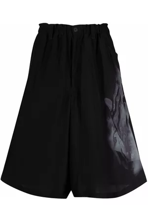 YOHJI YAMAMOTO Bermudas de seda con estampado gráfico