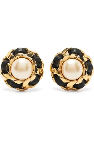 CHANEL Aretes de clip con perlas artificiales 1970