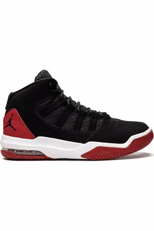 Jordan Tenis bajos Max Aura