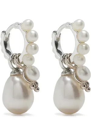 Dower and Hall Arracadas con perla