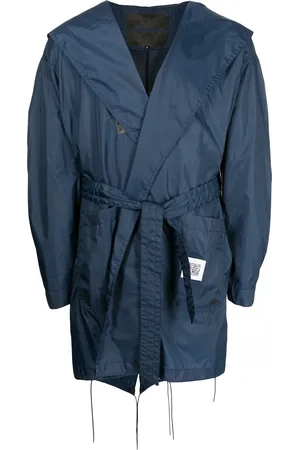 Fumito Ganryu Impermeable con capucha y panel reflectante