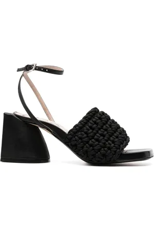Nº21 Sandalias con tacón alto