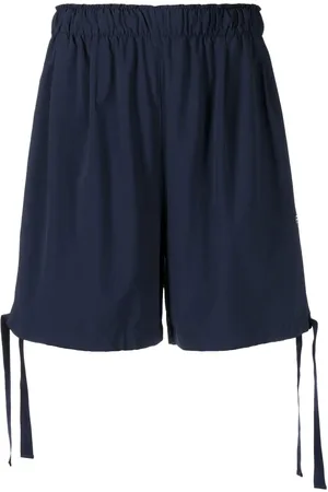 Off-Duty Bermudas Role