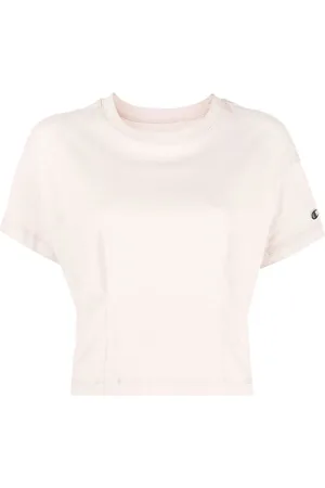 Champion Playera con parche del logo