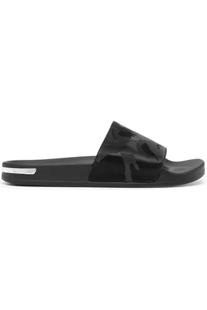 Mallet Flip flops con diseño en relieve