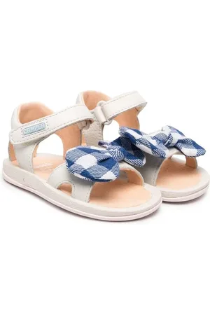 Camper Sandalias con moños