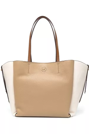Michael Kors Tote con placa del logo