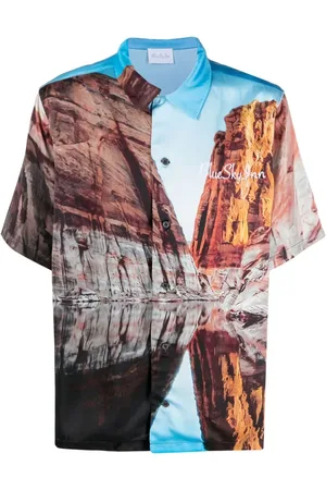 BLUE SKY INN Playera con logo bordado