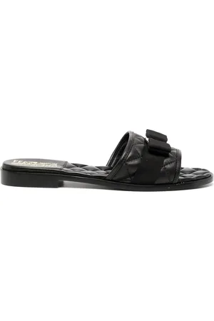 Salvatore Ferragamo Sandalias Vara capitonadas