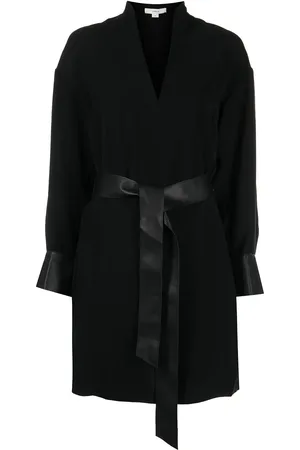 Vince Vestido con cinturón y cuello en V