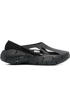 Maison Margiela Tenis con aberturas de x Reebok