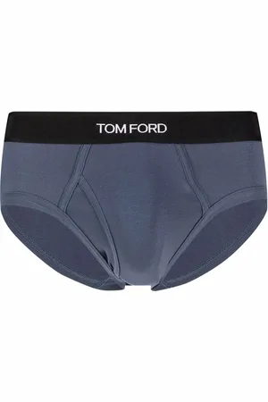 Tom Ford Ropa interior con logo