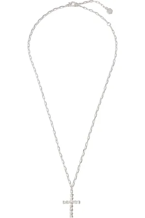 Shay Collar con dije de cruz mini en oro blanco de 18kt con diamantes