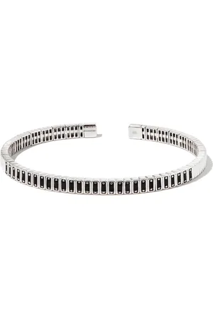 Suzanne Kalan Anillo en oro blanco de 18kt con zafiro negro