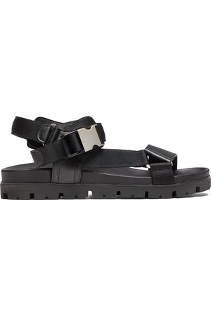 Prada Sandalias planas con hebilla