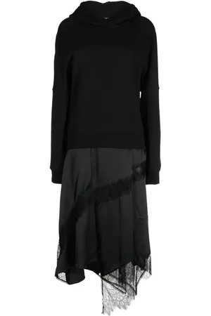 GOEN.J Vestido midi con ribete de encaje y capucha