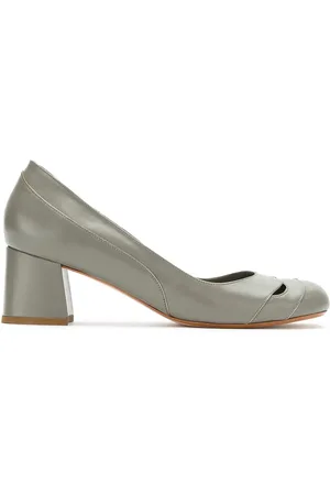 Sarah Chofakian Zapatillas con detalle de aberturas