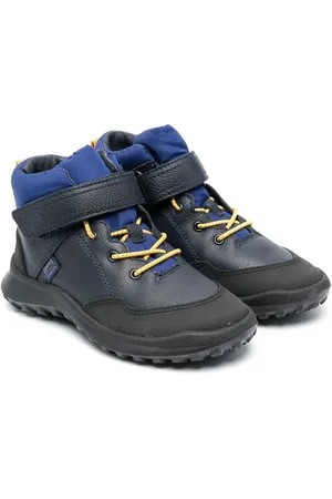 Camper Botines con parche del logo