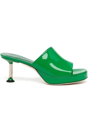 By Far Mules de charol Cala