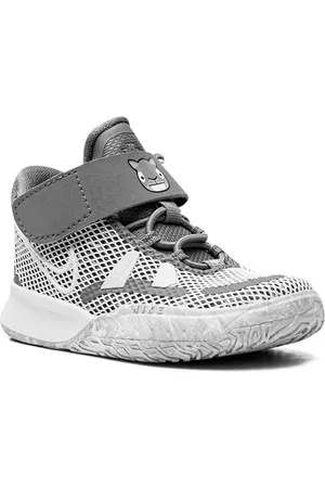 Nike Tenis Kyrie 7 SE TD Chip