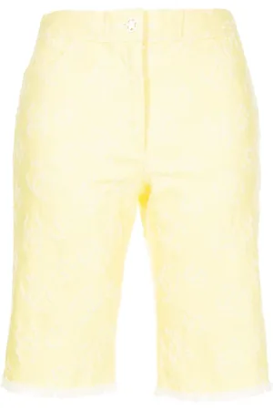 CHANEL Bermudas con bordado inglé 2006