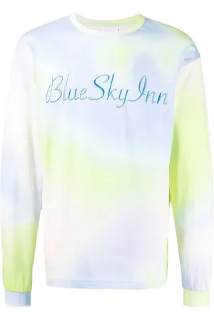 BLUE SKY INN Playera con logo bordado