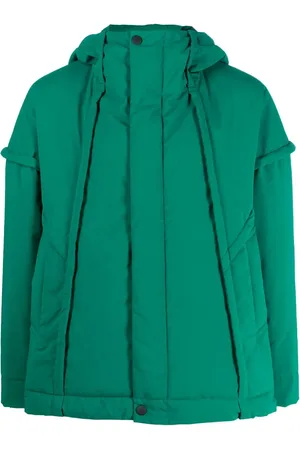 Issey Miyake Chamarra capitonada con capucha