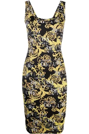 VERSACE Vestido midi con logo estampado