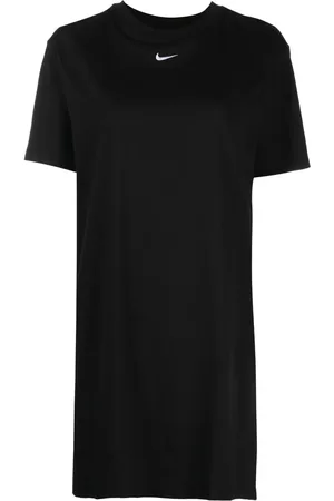 Nike Vestido estilo playera con logo Swoosh