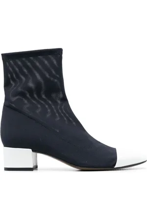 Carel Botas Estime