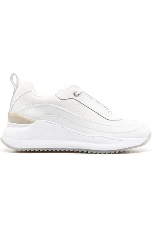 Calvin Klein Tenis bajos con suela gruesa