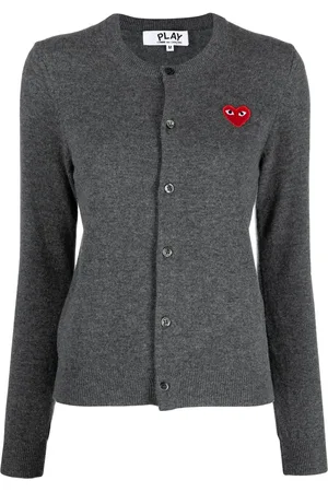 Comme des Garçons Cárdigan con botones y parche de corazón