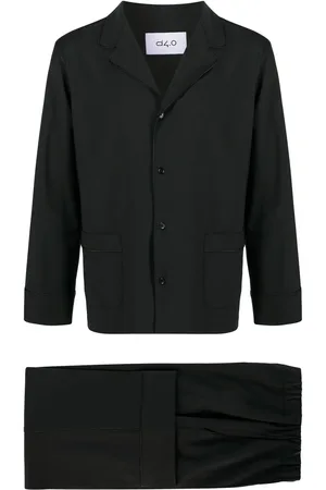 D4.0 Traje de dos piezas con sobrecamisa