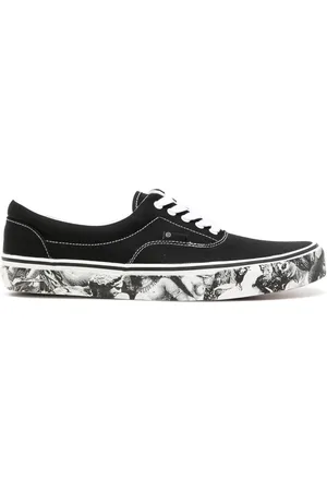 UNDERCOVER Tenis bajos con agujetas