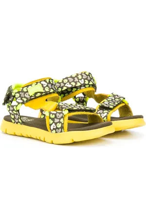 Camper Sandalias Oruga