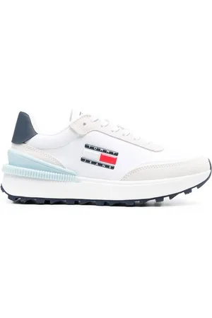 Tommy Hilfiger Tenis bajos con placa del logo