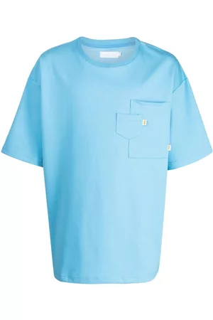 Off-Duty Playera con bolsillo de parche en el pecho