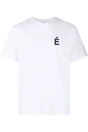 Etudes Playera con detalle de parche