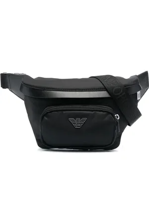 Emporio Armani Cangurera con placa del logo