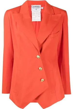 CHANEL Blazer con solapas de pico y cierre descentrado 1990-2000