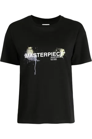 Musium Div. Playera con logo estampado