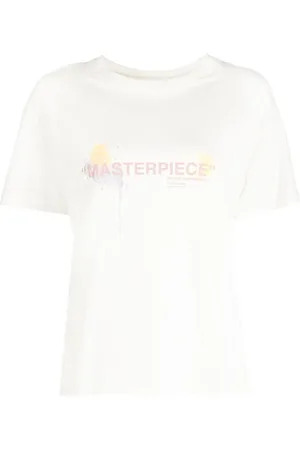 Musium Div. Playera con logo estampado