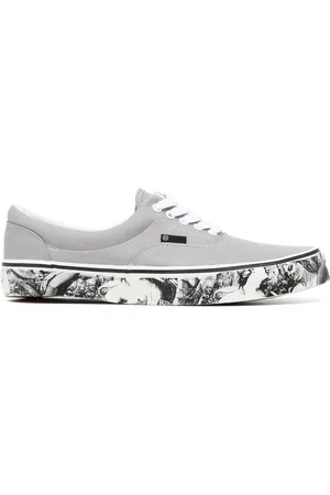 UNDERCOVER Tenis bajos con agujetas