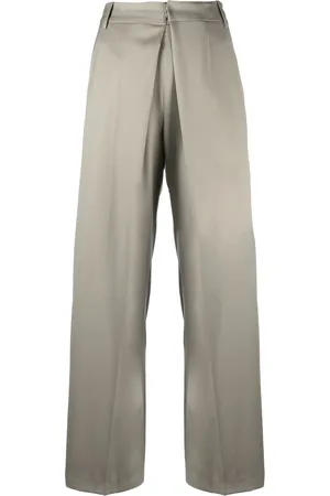 Low Classic Pantalones con pinzas invertidas