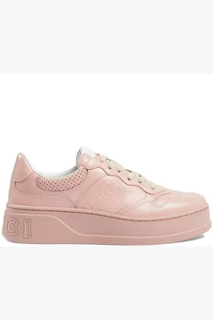 Gucci Tenis bajos con logo en relieve GG