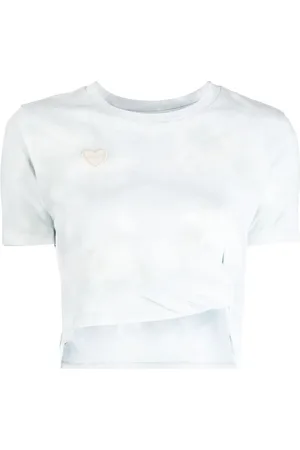 Musium Div. Playera con aplique del logo