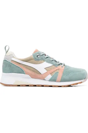 Diadora Tenis bajos con paneles